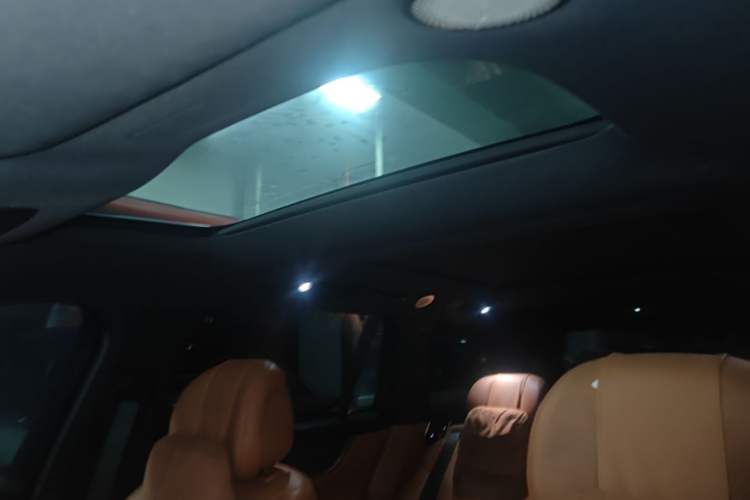 Used Hima AITO M9 2024 Range-Extended Ultra Version 42 kWh 6-Seater Model Headliner