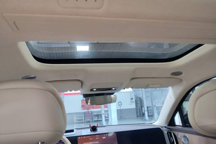 Used Hima AITO M9 2024 Range-Extended Ultra Version 52 kWh 6-Seater Model Headliner