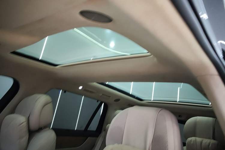 Used Hima AITO M9 2024 Range-Extended Ultra Version 52 kWh 6-Seater Model Headliner