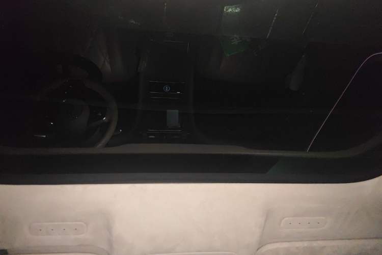Used Hima AITO M9 2024 Range-Extended Max Edition 42 kWh 5-Seater Version Headliner
