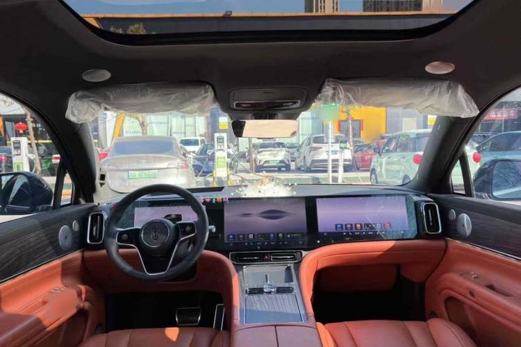 Used Hima AITO M9 2024 Range-Extended Ultra Version 52 kWh 6-Seater Model Interior 1