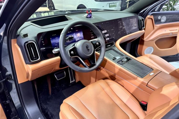 Used Hima AITO M9 2024 Range-Extended Ultra Version 42 kWh 6-Seater Model Interior 10
