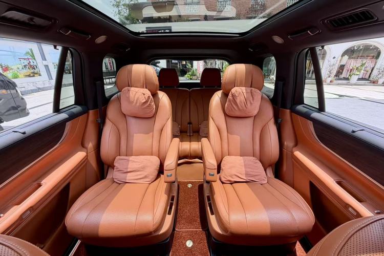 Used Hima AITO M9 2024 Range-Extended Max Edition 42 kWh 6-Seater Version Interior 2