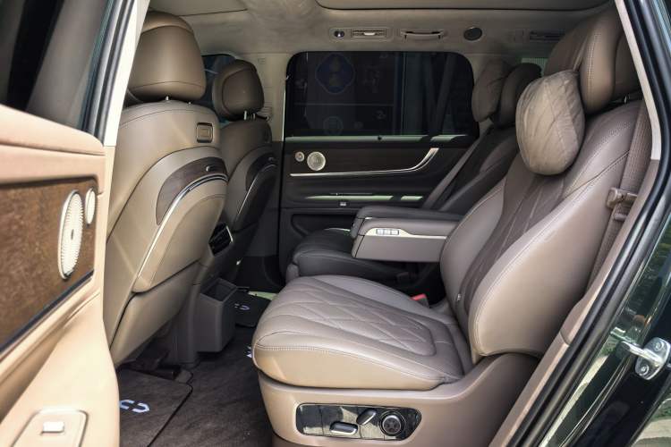Used Hima AITO M9 2024 Range-Extended Max Edition 42 kWh 6-Seater Version Interior 3