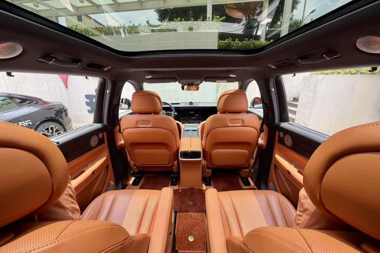 Used Hima AITO M9 2024 Range-Extended Max Edition 42 kWh 6-Seater Version Interior 6