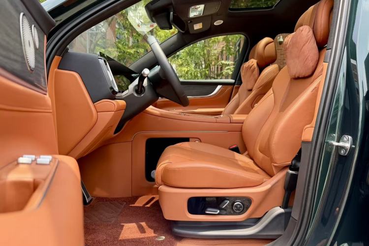 Used Hima AITO M9 2024 Range-Extended Max Edition 42 kWh 6-Seater Version Interior 8