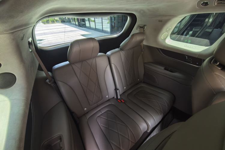 Used Hima AITO M9 2024 Range-Extended Max Edition 42 kWh 6-Seater Version Interior 9