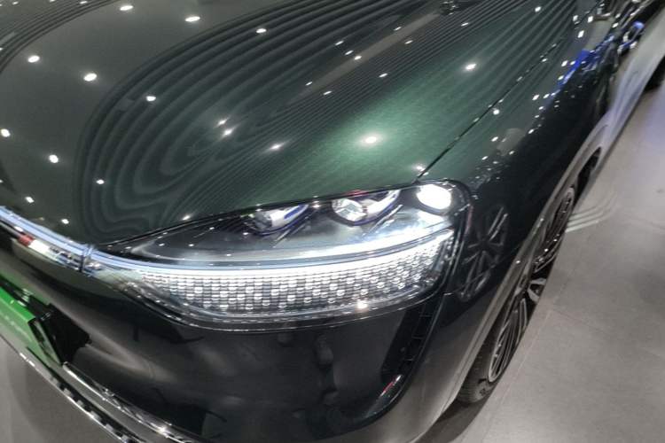 Used Hima AITO M9 2024 Range-Extended Ultra Version 52 kWh 6-Seater Model Left Front Headlight