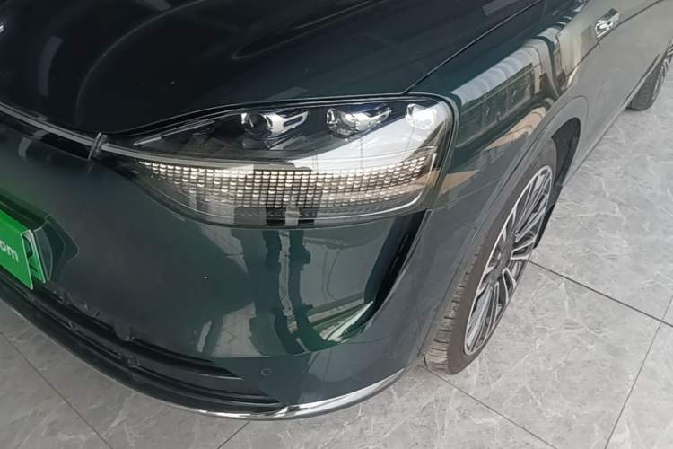 Used Hima AITO M9 2024 Range-Extended Ultra Version 42 kWh 6-Seater Model Left Front Headlight