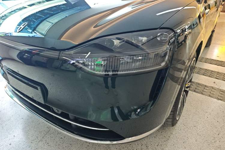 Used Hima AITO M9 2024 Range-Extended Ultra Version 42 kWh 6-Seater Model Left Front Headlight