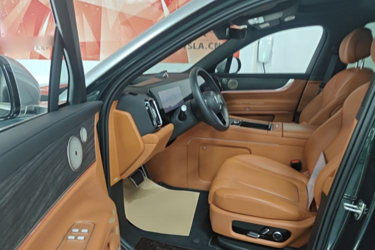 Used Hima AITO M9 2024 Range-Extended Ultra Version 42 kWh 6-Seater Model Left Front Seat