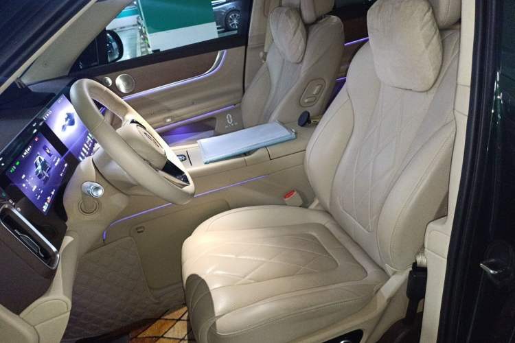 Used Hima AITO M9 2024 Range-Extended Max Edition 42 kWh 6-Seater Version Left Front Seat
