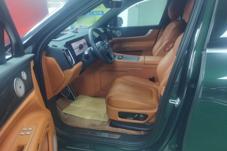 Used Hima AITO M9 2024 Range-Extended Ultra Version 52 kWh 5-Seater Model Left Front Seat