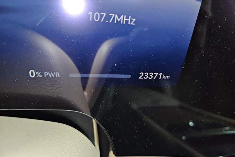 Used Hima AITO M9 2024 Range-Extended Max Edition 42 kWh 5-Seater Version Odometer Close Up