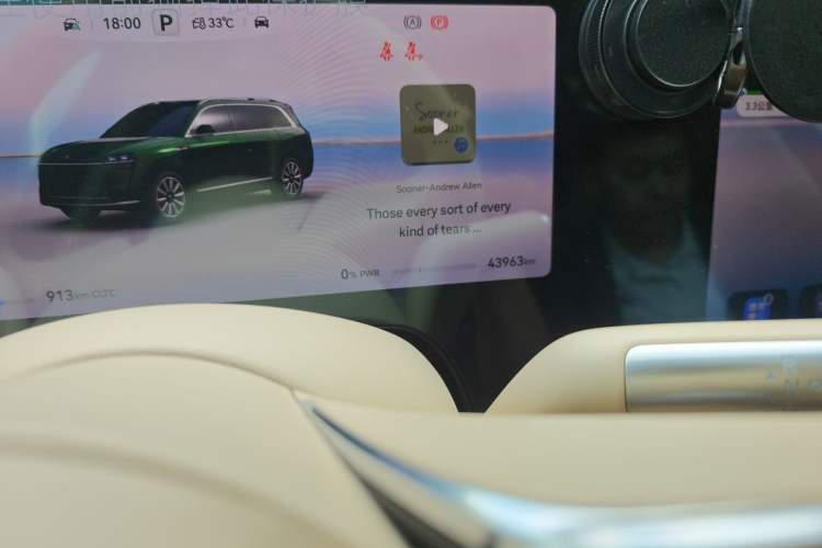 Used Hima AITO M9 2024 All-Electric Ultra Version 100 kWh 6-Seater Model Odometer Close Up