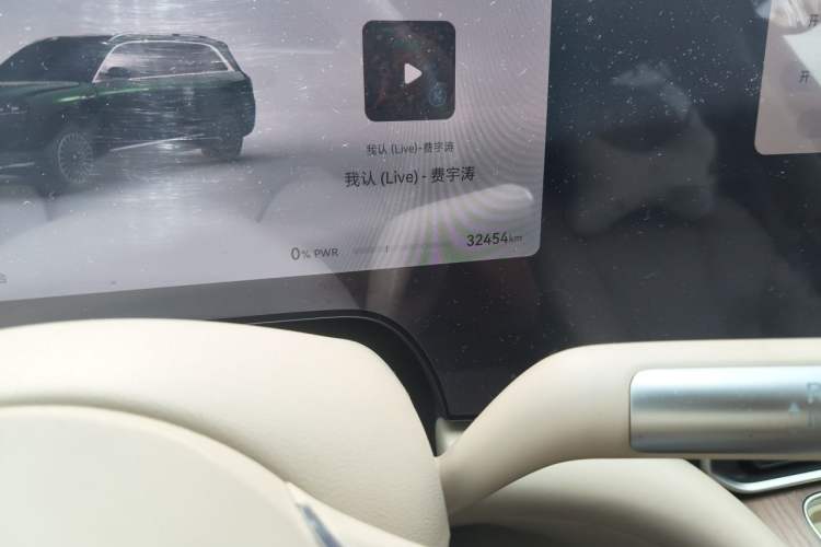 Used Hima AITO M9 2024 Range-Extended Ultra Version 52 kWh 6-Seater Model Odometer Close Up