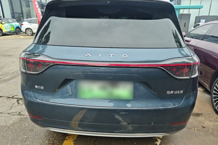 Used Hima AITO M9 2024 All-Electric Ultra Version 100 kWh 6-Seater Model Rear