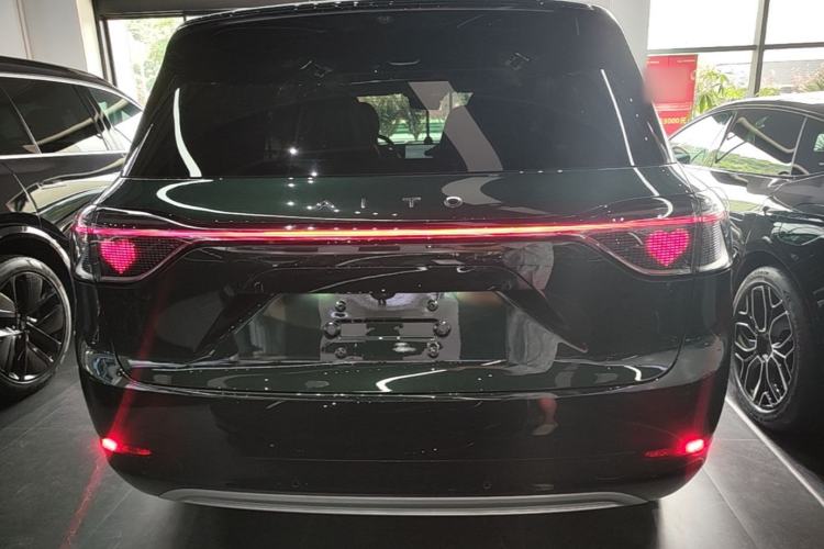 Used Hima AITO M9 2024 Range-Extended Ultra Version 42 kWh 6-Seater Model Rear