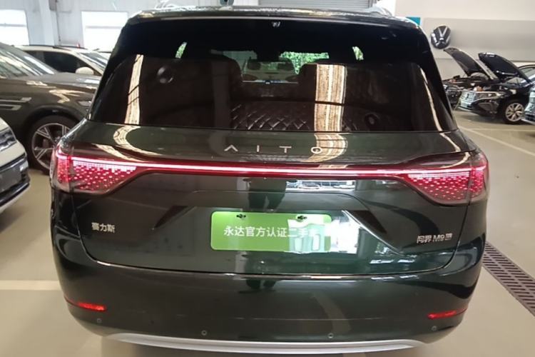 Used Hima AITO M9 2024 All-Electric Max Version 100 kWh 6-Seater Rear