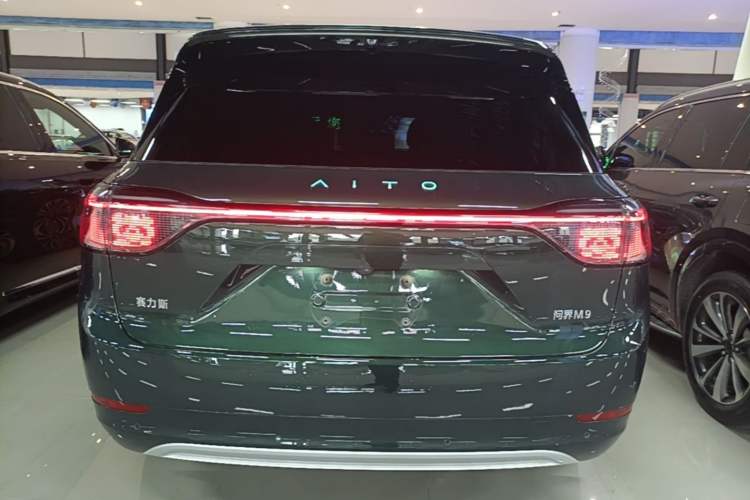 Used Hima AITO M9 2024 Range-Extended Ultra Version 52 kWh 5-Seater Model Rear