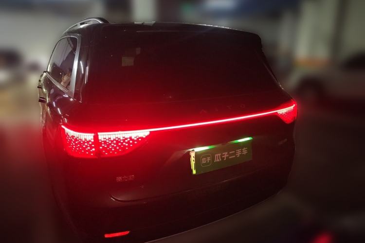 Used Hima AITO M9 2024 Range-Extended Ultra Version 42 kWh 6-Seater Model Rear