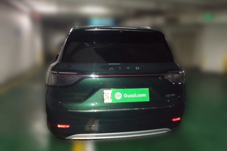 Used Hima AITO M9 2024 All-Electric Ultra Version 100 kWh 6-Seater Model Rear
