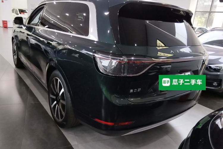 Used Hima AITO M9 2024 Range-Extended Max Edition 42 kWh 5-Seater Version Rear Left 45 Deg