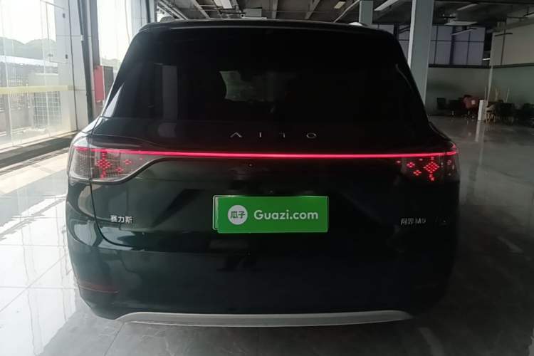 Used Hima AITO M9 2024 Range-Extended Ultra Version 42 kWh 6-Seater Model Rear