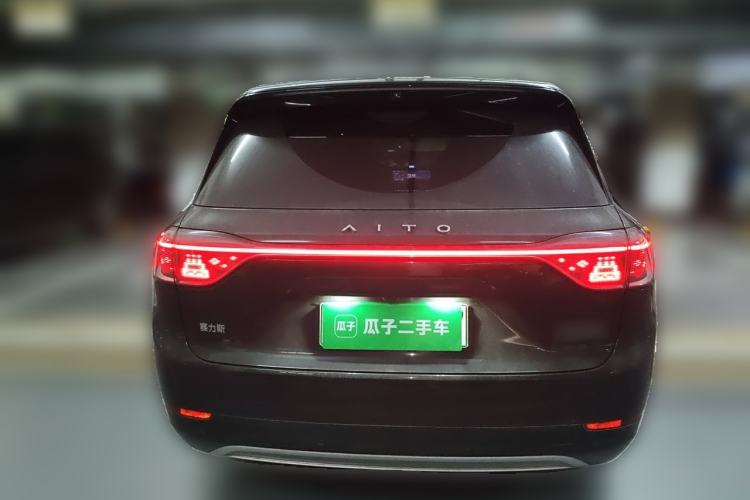 Used Hima AITO M9 2024 All-Electric Ultra Version 100 kWh 6-Seater Model Rear