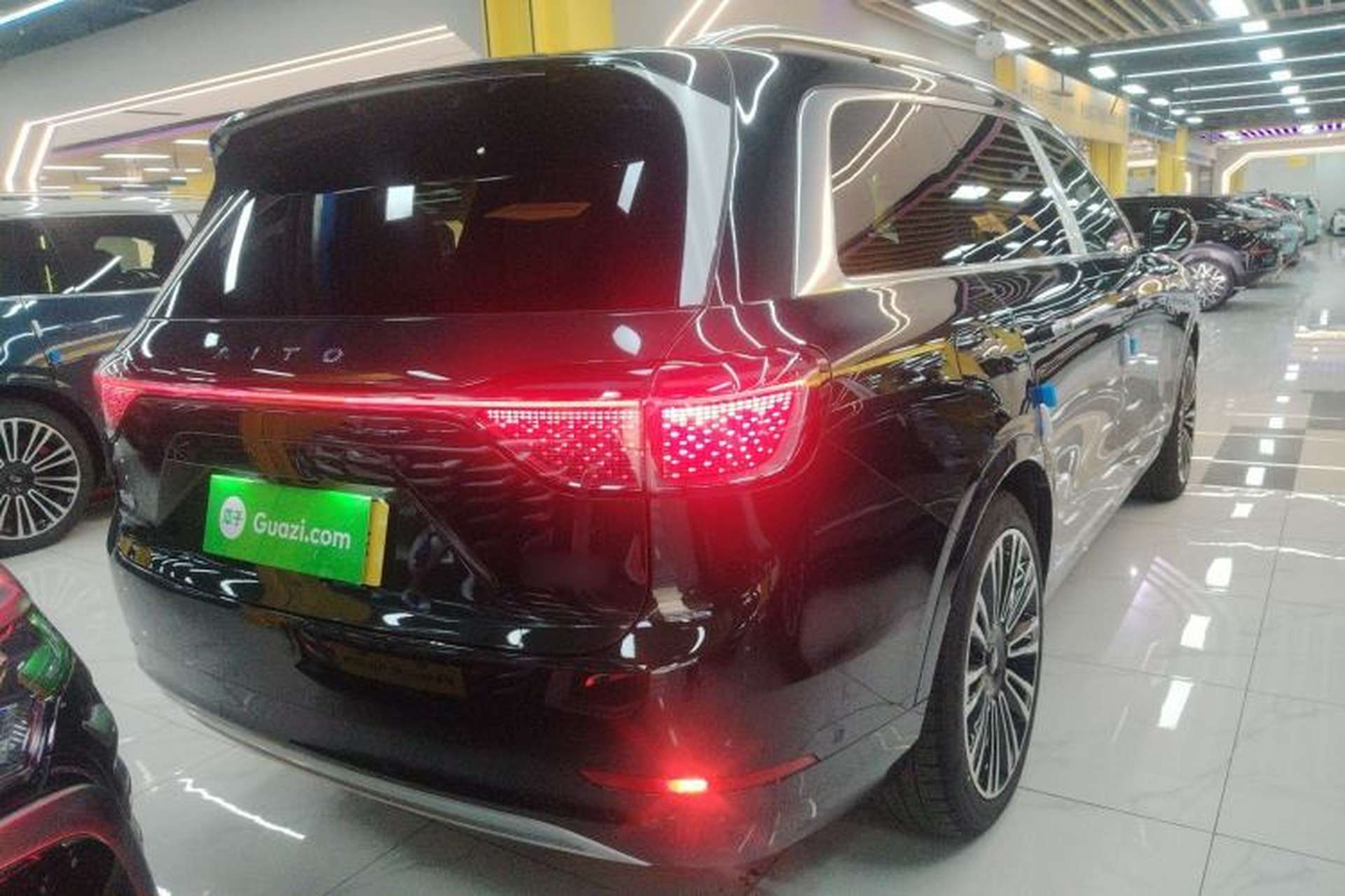 Used Hima AITO M9 2024 Range-Extended Ultra Version 52 kWh 6-Seater Model Rear Right 45 Deg