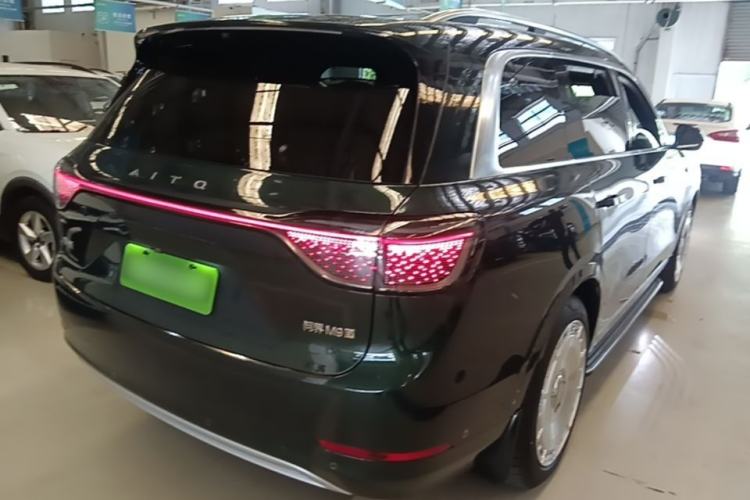 Used Hima AITO M9 2024 All-Electric Max Version 100 kWh 6-Seater Rear Right 45 Deg