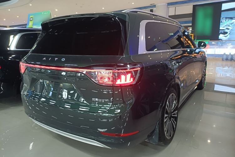 Used Hima AITO M9 2024 Range-Extended Ultra Version 52 kWh 5-Seater Model Rear Right 45 Deg