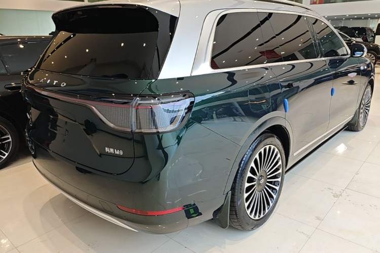 Used Hima AITO M9 2024 Range-Extended Ultra Version 52 kWh 5-Seater Model Rear Right 45 Deg