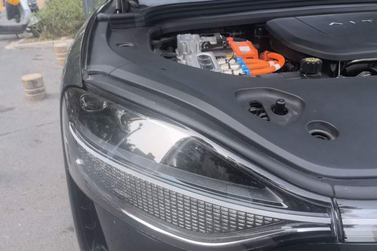 Used Hima AITO M9 2024 Range-Extended Max Edition 42 kWh 6-Seater Version Right Front Headlight