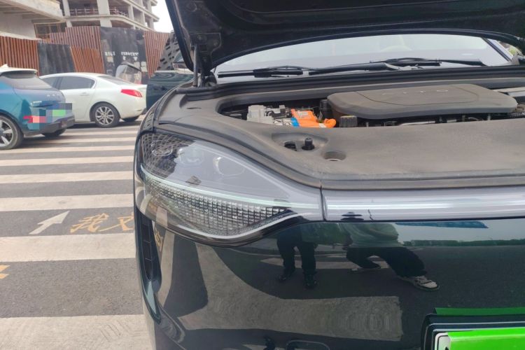 Used Hima AITO M9 2024 Range-Extended Ultra Version 42 kWh 6-Seater Model Right Front Headlight