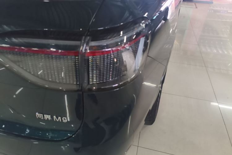 Used Hima AITO M9 2024 Range-Extended Ultra Version 42 kWh 6-Seater Model Right Rear Taillight