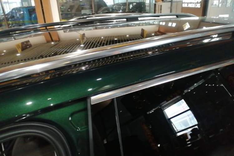 Used Hima AITO M9 2024 Range-Extended Ultra Version 42 kWh 6-Seater Model Roof