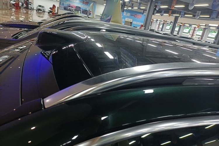 Used Hima AITO M9 2024 Range-Extended Ultra Version 52 kWh 5-Seater Model Roof