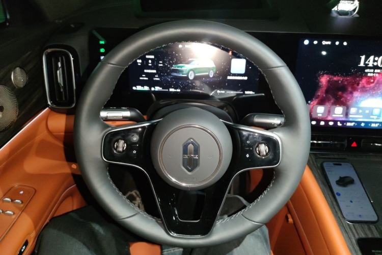 Used Hima AITO M9 2024 Range-Extended Ultra Version 52 kWh 6-Seater Model Steering Wheel