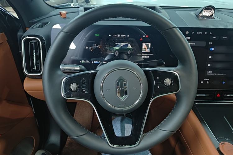 Used Hima AITO M9 2024 Range-Extended Ultra Version 42 kWh 6-Seater Model Steering Wheel