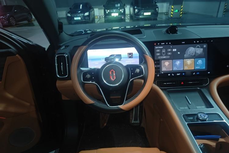 Used Hima AITO M9 2024 Range-Extended Ultra Version 42 kWh 6-Seater Model Steering Wheel