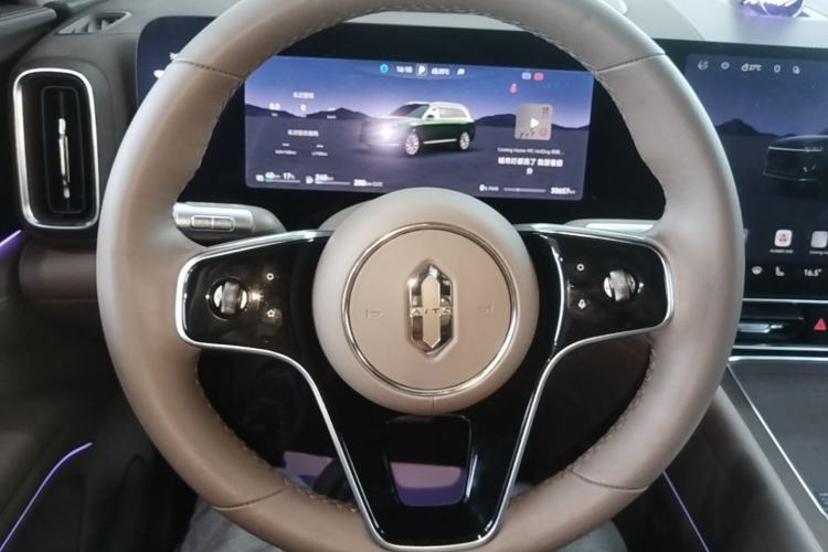 Used Hima AITO M9 2024 Range-Extended Max Edition 42 kWh 5-Seater Version Steering Wheel