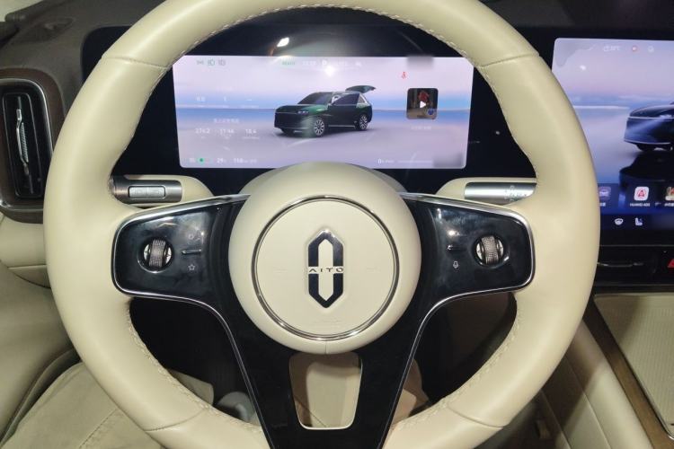 Used Hima AITO M9 2024 All-Electric Ultra Version 100 kWh 6-Seater Model Steering Wheel