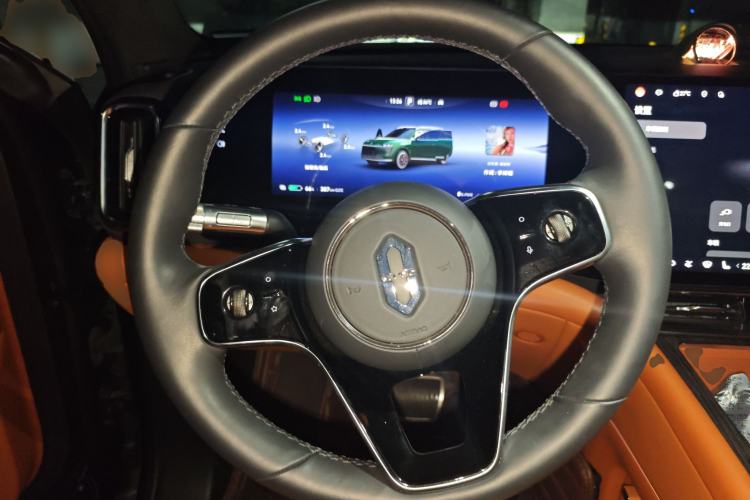 Used Hima AITO M9 2024 All-Electric Max Version 100 kWh 6-Seater Steering Wheel