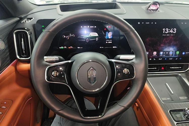 Used Hima AITO M9 2024 Range-Extended Ultra Version 42 kWh 6-Seater Model Steering Wheel