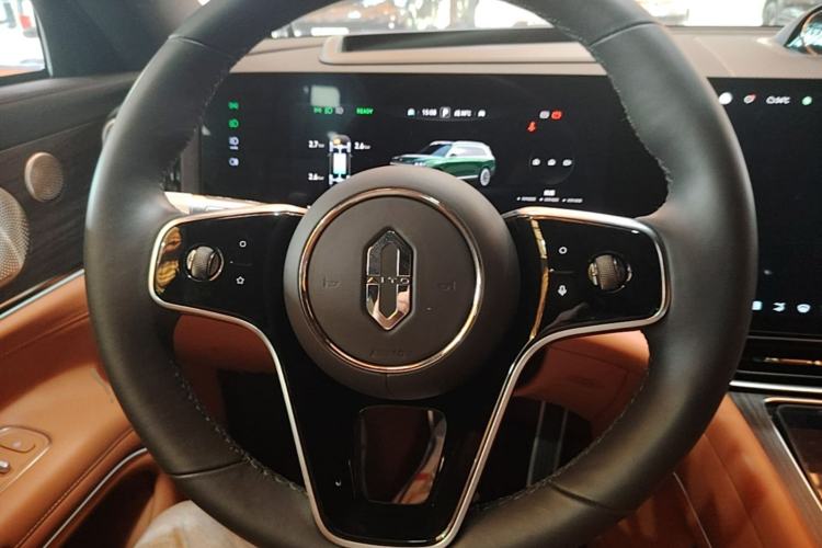 Used Hima AITO M9 2024 Range-Extended Max Edition 42 kWh 6-Seater Version Steering Wheel