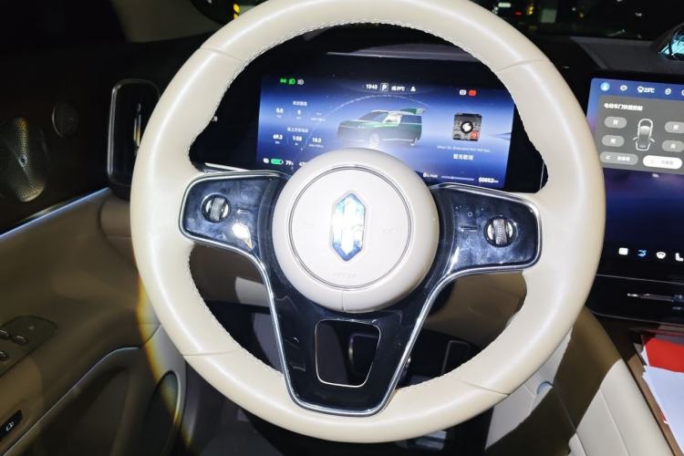 Used Hima AITO M9 2024 All-Electric Ultra Version 100 kWh 6-Seater Model Steering Wheel