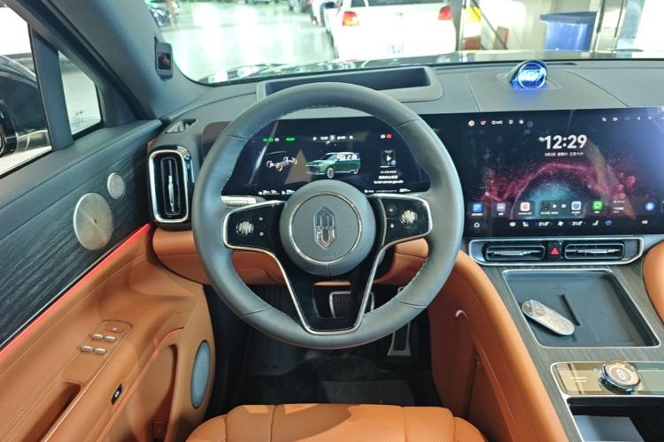 Used Hima AITO M9 2024 Range-Extended Ultra Version 42 kWh 6-Seater Model Steering Wheel
