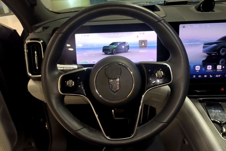 Used Hima AITO M9 2024 Range-Extended Max Edition 42 kWh 6-Seater Version Steering Wheel
