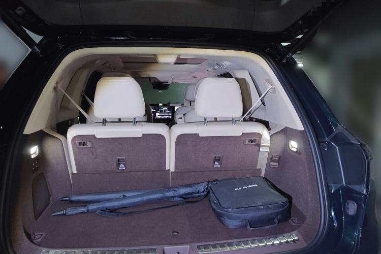 Used Hima AITO M9 2024 Range-Extended Ultra Version 42 kWh 6-Seater Model Trunk